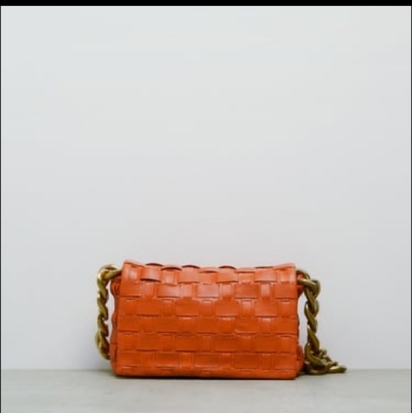 Zara leather chain shoulder bag - Picture 1 of 9